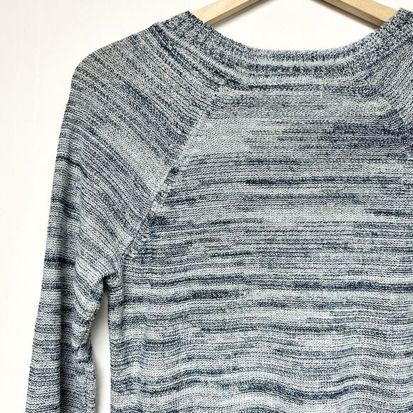 DressBarn Asymmetrical Women’s‎ Size Lg Blue Gray Knit Long 3/4 Sleeve Sweater - Picture 9 of 13